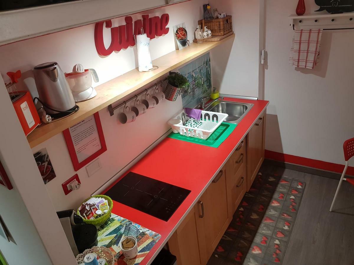Casa Carina Apartment Рим Екстериор снимка